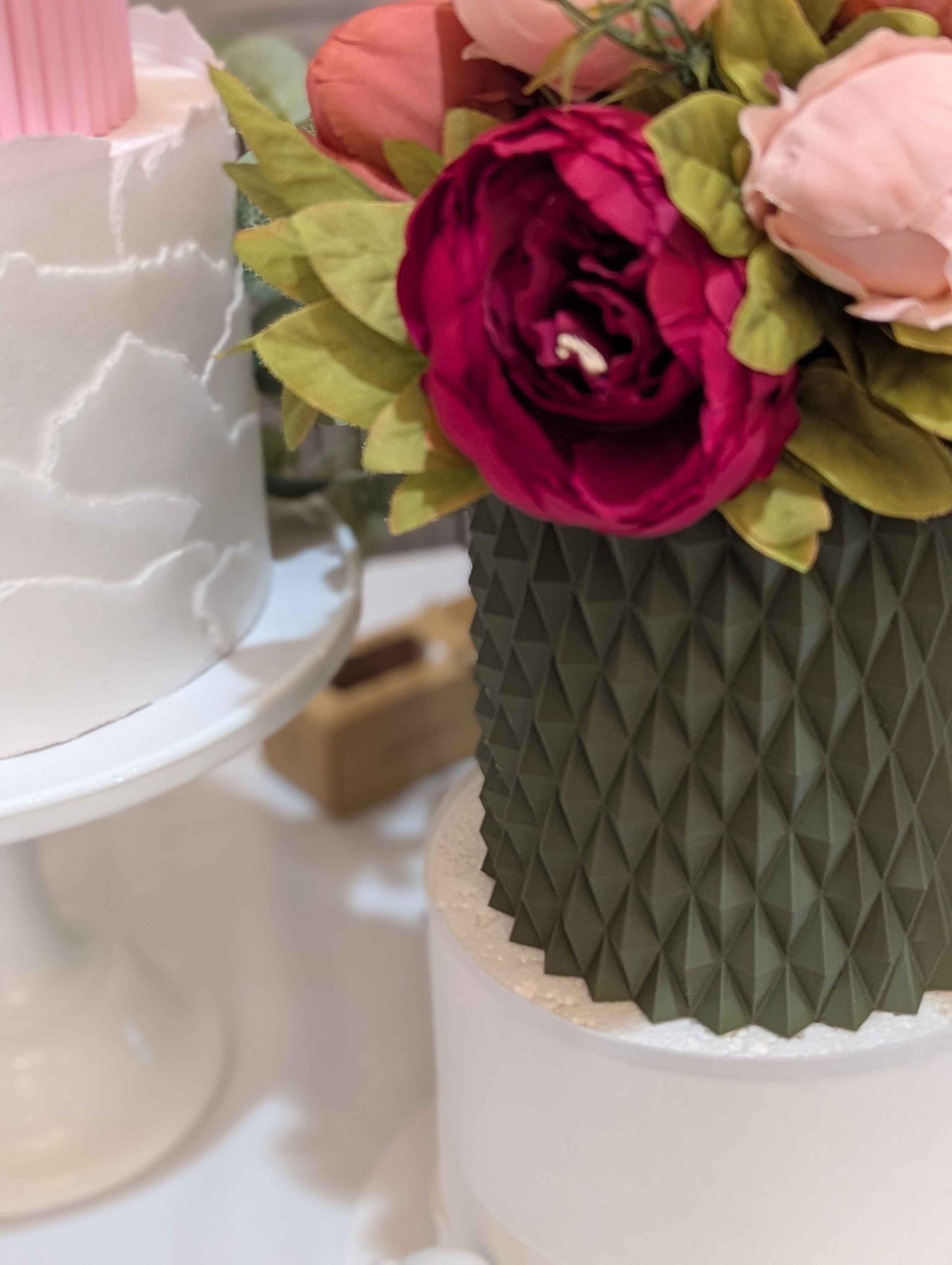 Diamond Cut Cake Separator | Fake Tier