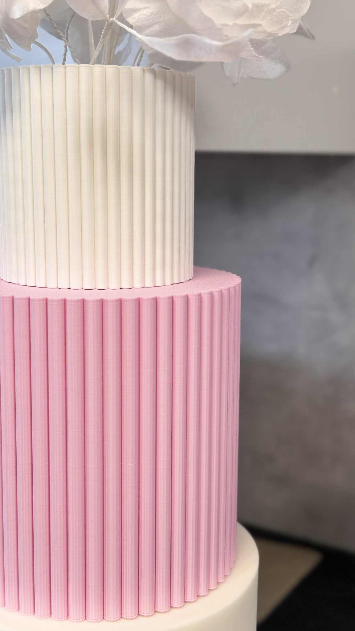 Reeded Cake Separator | Fake Tier